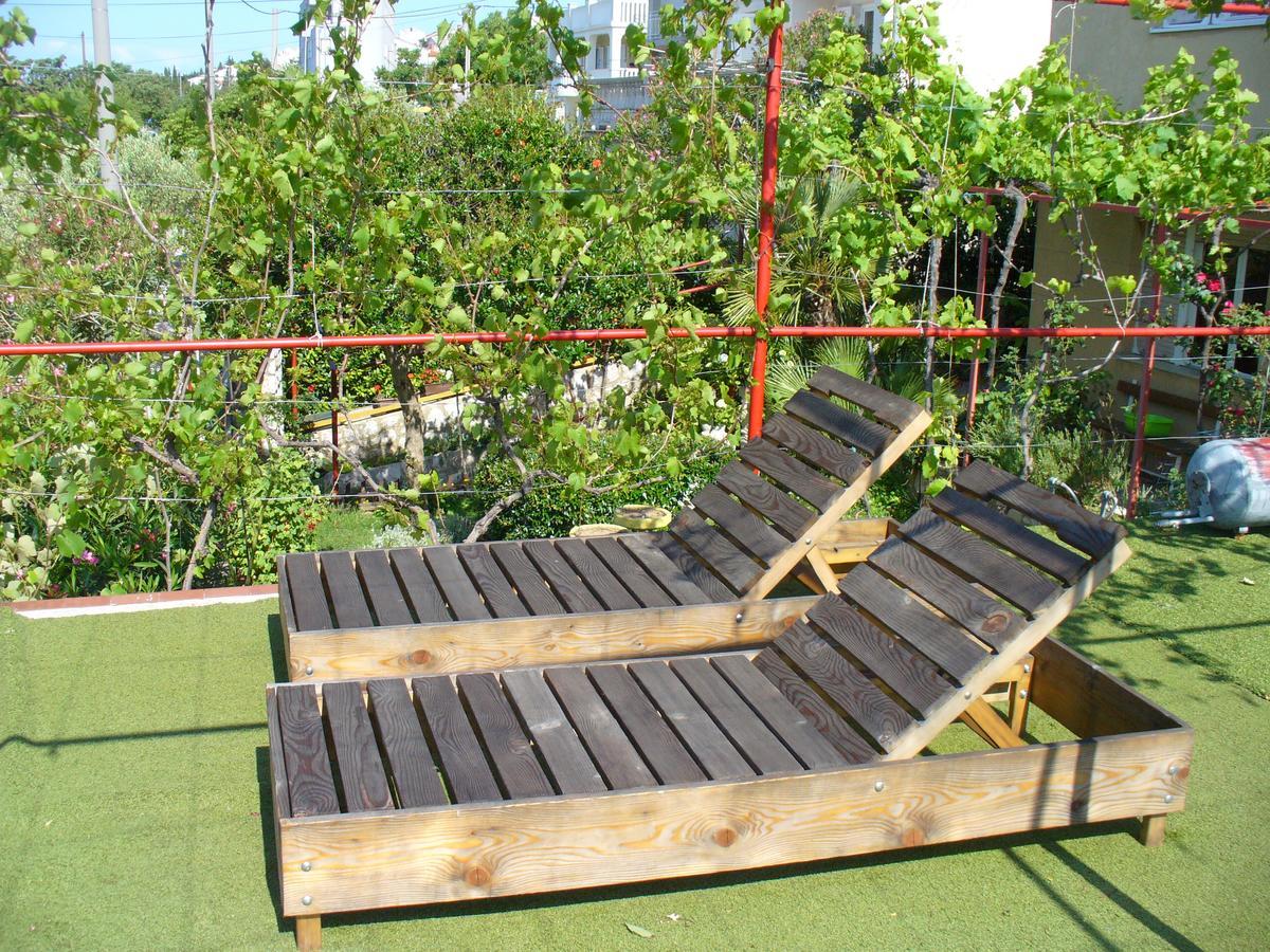 Apartments Maricic 200 Meters From The Beach 노비비노돌스키 외부 사진