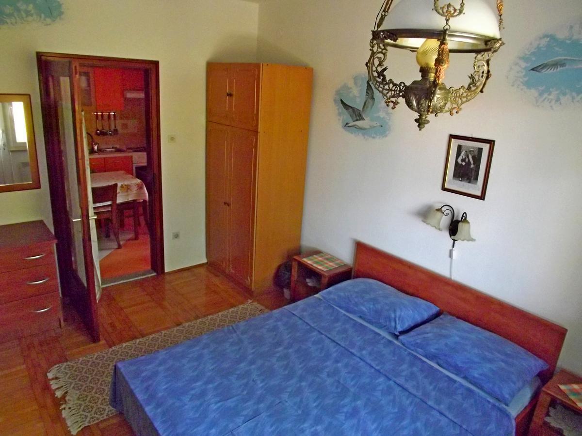 Apartments Maricic 200 Meters From The Beach 노비비노돌스키 외부 사진