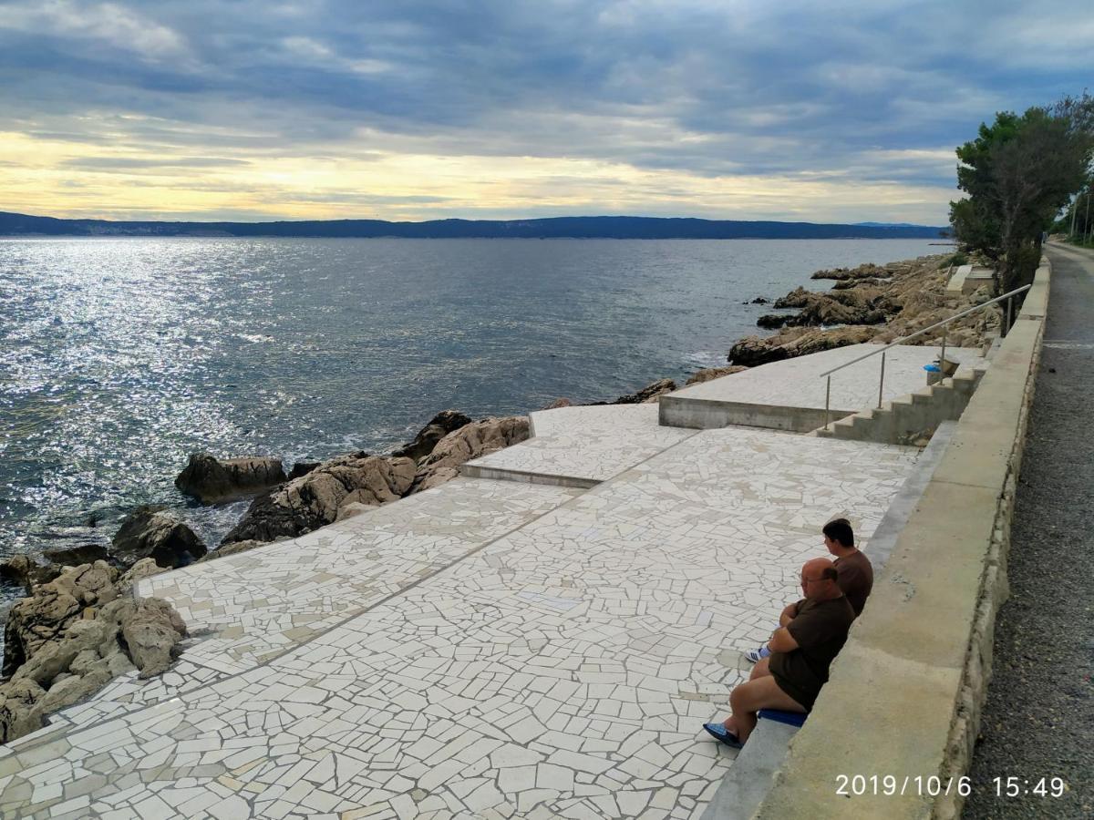 Apartments Maricic 200 Meters From The Beach 노비비노돌스키 외부 사진